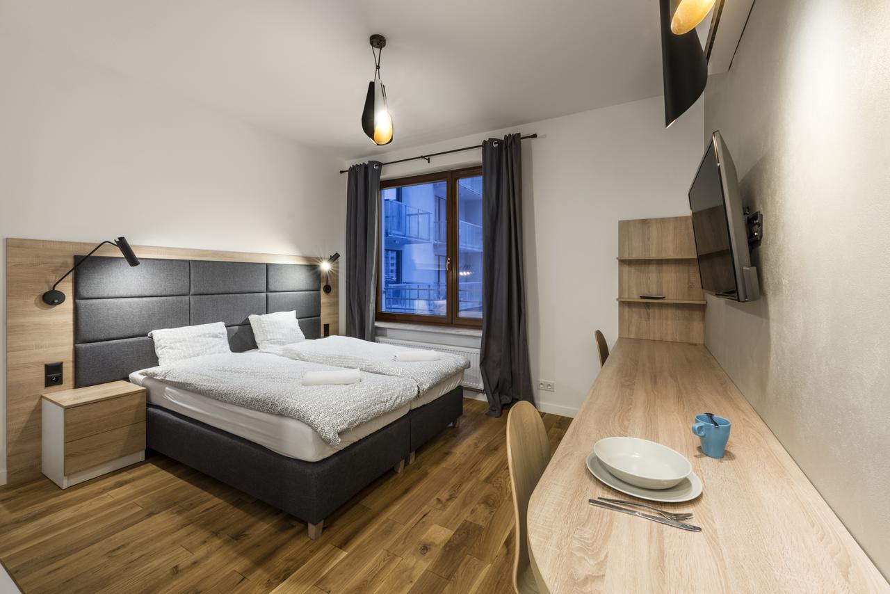 Executive Suites Moduo วอร์ซอ ภายนอก รูปภาพ