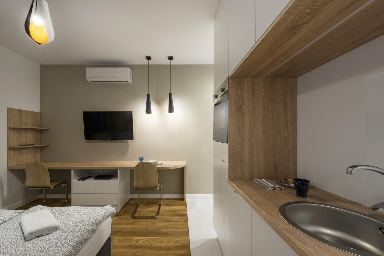 Executive Suites Moduo วอร์ซอ ภายนอก รูปภาพ