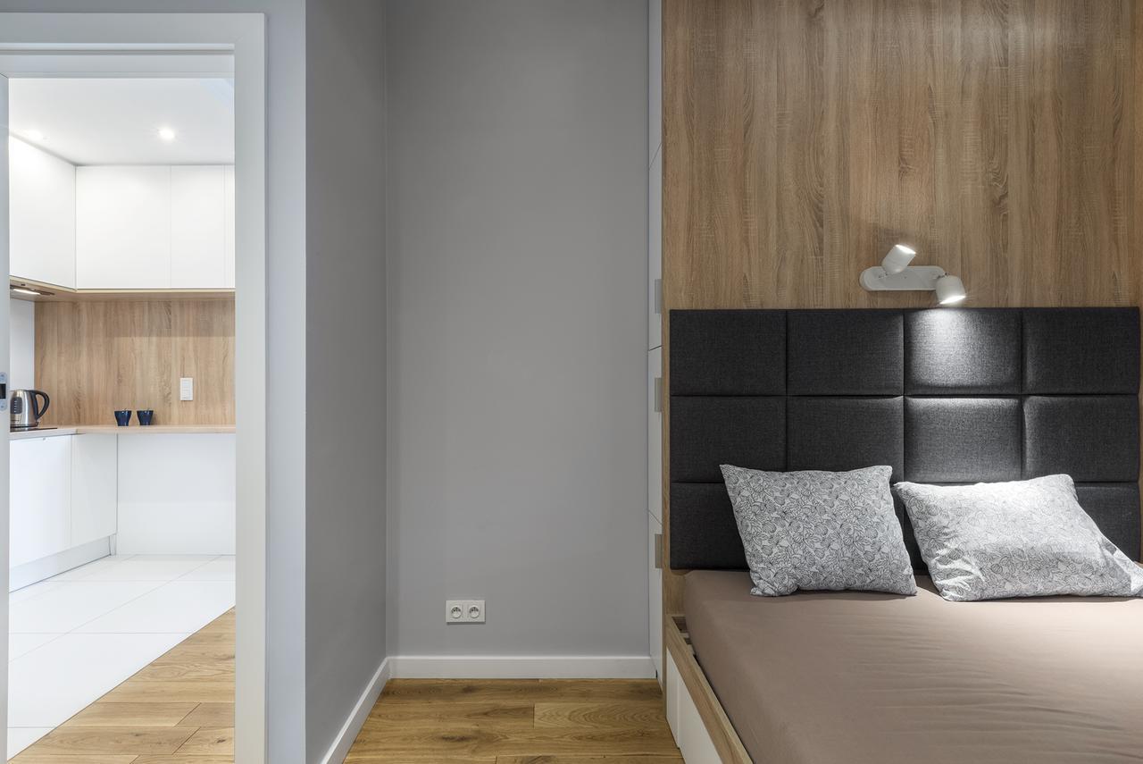 Executive Suites Moduo วอร์ซอ ภายนอก รูปภาพ